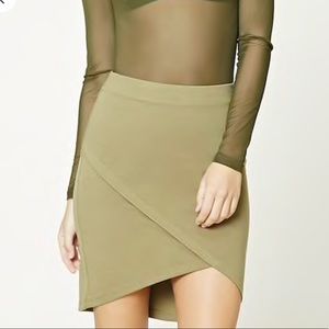 knit miniskirt featuring front tulip hem forever21